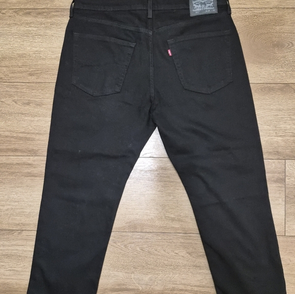[LIKE NEW] Levi's 541 Men's Black Relaxed Fit Jeans 36 X 29 - Picture 3 of 6